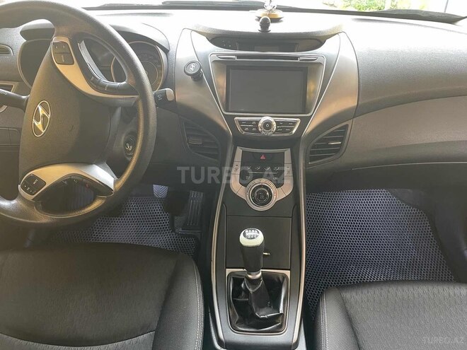 Hyundai Elantra 2012, 160,000 km - 1.6 l - Göyçay
