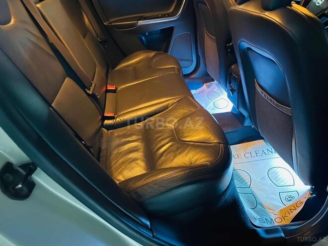 Volvo XC60 2013, 210,558 km - 3.0 л - Bakı