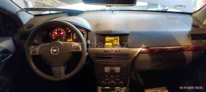 Opel Astra 2005, 237,000 km - 1.4 l - Bakı