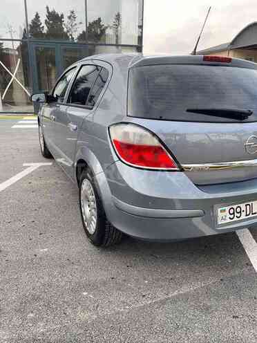 Opel Astra 2005, 237,000 km - 1.4 l - Bakı