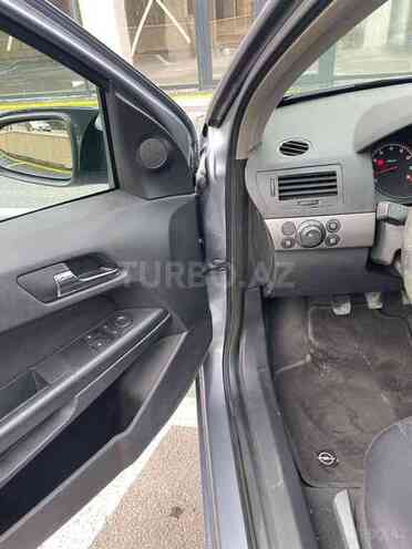 Opel Astra 2005, 237,000 km - 1.4 l - Bakı