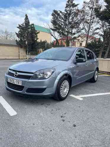 Opel Astra 2005, 237,000 km - 1.4 l - Bakı