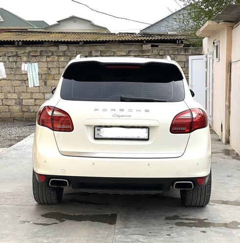 Porsche Cayenne 2011, 99,488 km - 3.6 л - Bakı
