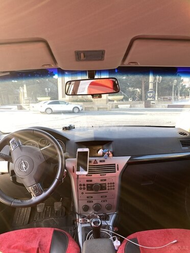 Opel Astra 2009, 345,000 km - 1.3 l - Bakı