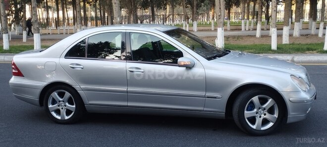 Mercedes C 200 2000, 325,874 km - 2.0 l - Sumqayıt