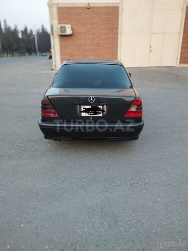 Mercedes C 220 1993, 390,000 km - 2.2 l - Bakı