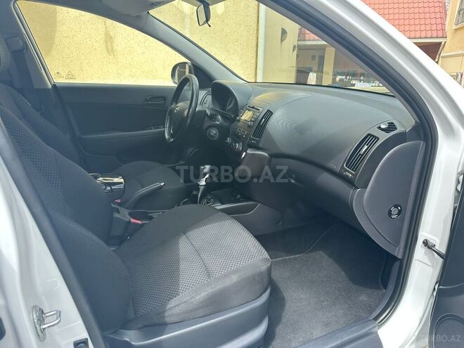 Hyundai i30 2010, 182,000 km - 1.6 l - Bakı