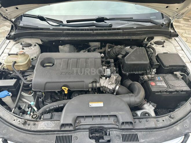 Hyundai i30 2010, 182,000 km - 1.6 l - Bakı