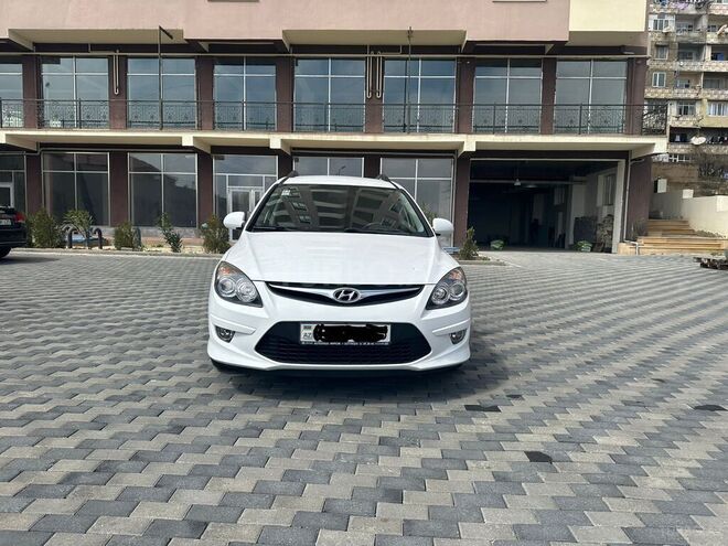Hyundai i30 2010, 182,000 km - 1.6 l - Bakı