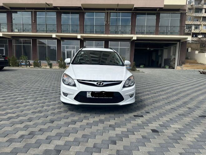 Hyundai i30 2010, 182,000 km - 1.6 l - Bakı