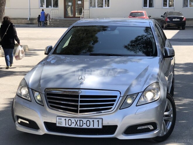 Mercedes E 220 2009, 274,000 km - 2.2 л - Bakı