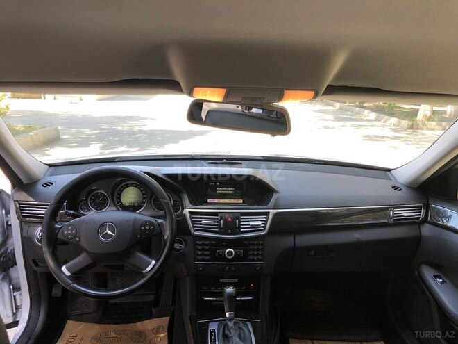 Mercedes E 220 2009, 274,000 km - 2.2 л - Bakı