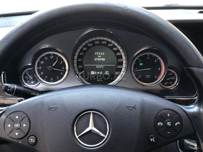 Mercedes E 220 2009, 274,000 km - 2.2 л - Bakı