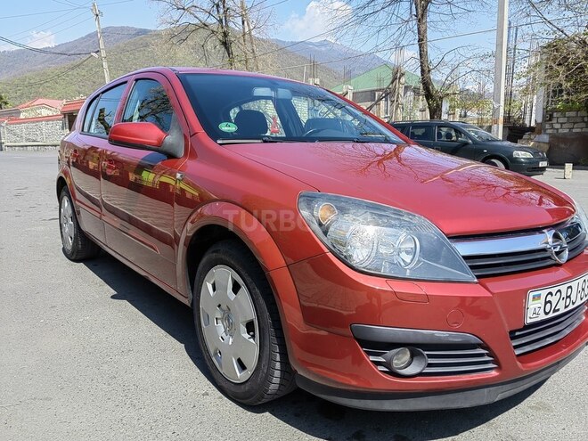 Opel Astra 2006, 135,000 km - 1.4 l - Zaqatala