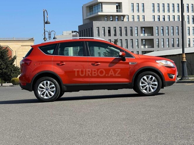 Ford Kuga 2011, 28,000 km - 2.5 l - Bakı