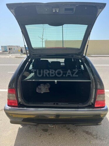 Mercedes C 200 2000, 357,341 km - 2.0 l - Bakı