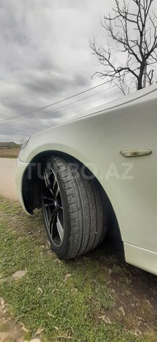 BMW 530 2008, 275,000 km - 3.0 l - Qusar