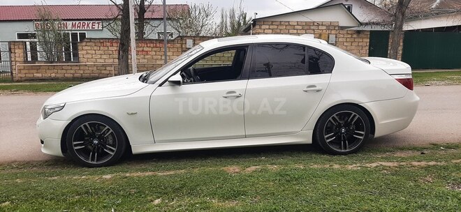 BMW 530 2008, 275,000 km - 3.0 l - Qusar