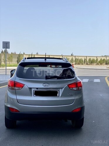 Hyundai ix35 2010, 98,500 km - 2.0 l - Bakı
