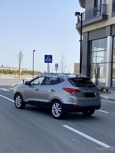 Hyundai ix35 2010, 98,500 km - 2.0 l - Bakı