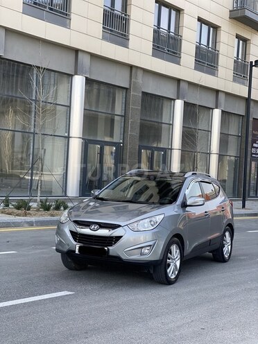 Hyundai ix35 2010, 98,500 km - 2.0 l - Bakı