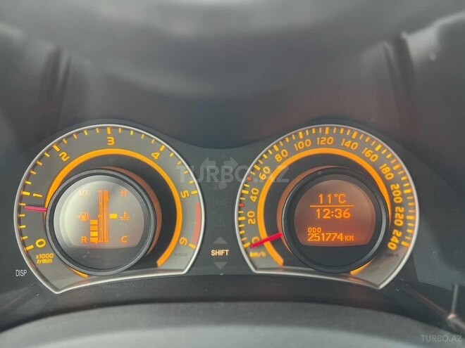 Toyota Auris 2008, 255,000 km - 1.4 л - Gəncə