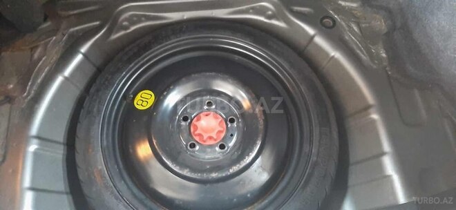 Toyota Auris 2008, 255,000 km - 1.4 л - Gəncə