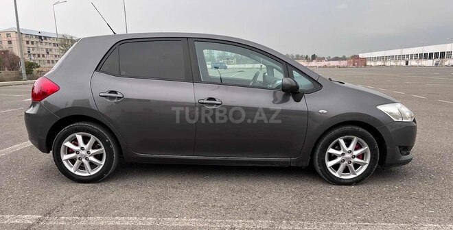Toyota Auris 2008, 255,000 km - 1.4 л - Gəncə