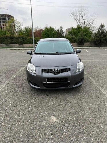 Toyota Auris 2008, 255,000 km - 1.4 л - Gəncə