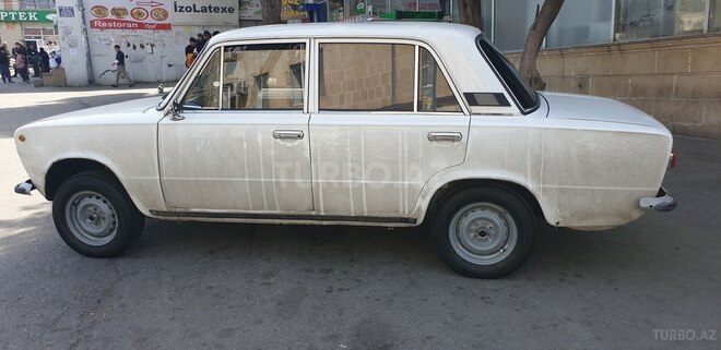 LADA (VAZ) 21011 1973, 175,000 km - 1.6 l - Bakı
