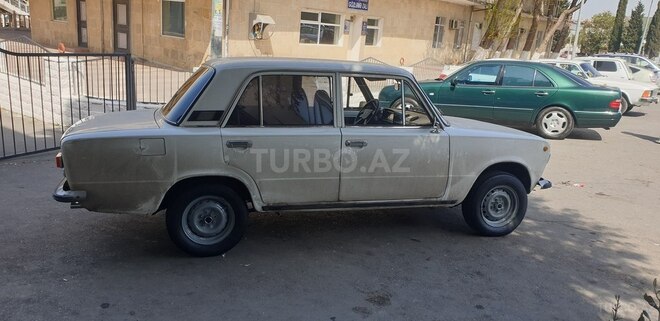 LADA (VAZ) 21011 1973, 175,000 km - 1.6 l - Bakı