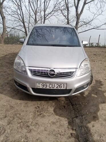 Opel Zafira 2005, 235,000 km - 2.2 л - Bakı