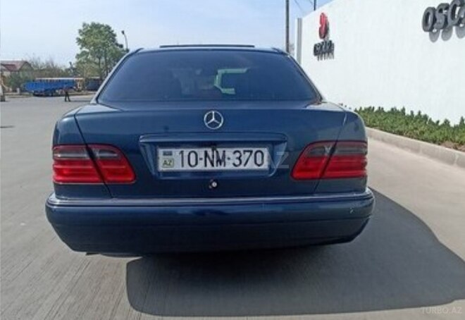 Mercedes E 230 1996, 250,000 km - 2.3 l - Beyləqan