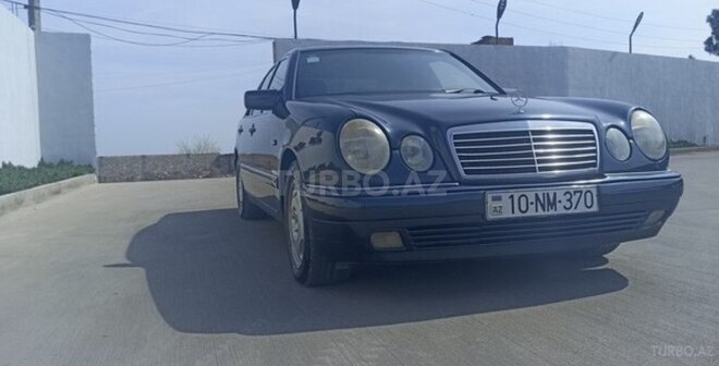 Mercedes E 230 1996, 250,000 km - 2.3 l - Beyləqan