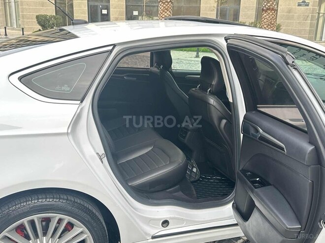 Ford Fusion 2015, 126,000 km - 1.5 l - Bakı