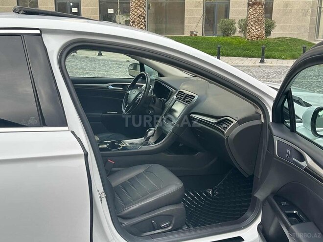 Ford Fusion 2015, 126,000 km - 1.5 l - Bakı