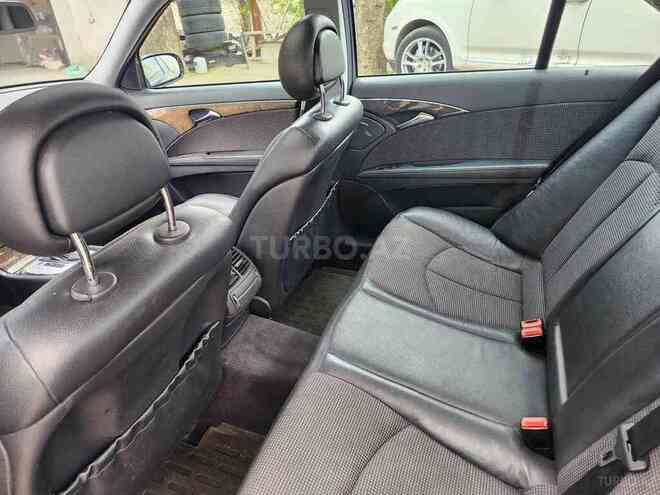 Mercedes E 220 2004, 253,000 km - 2.2 л - Gəncə
