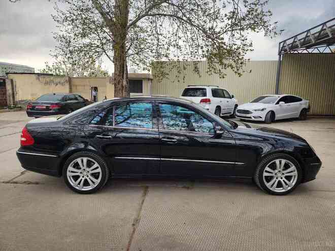 Mercedes E 220 2004, 253,000 km - 2.2 л - Gəncə