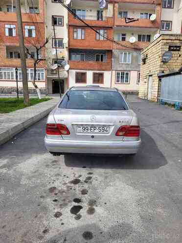 Mercedes E 220 1999, 480,121 km - 2.2 l - Bakı