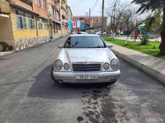 Mercedes E 220 1999, 480,121 km - 2.2 l - Bakı