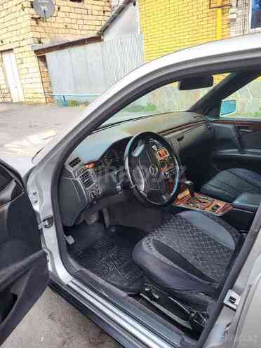 Mercedes E 220 1999, 480,121 km - 2.2 l - Bakı