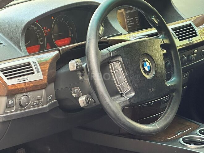 BMW 745 2002, 217,900 km - 4.4 l - Sumqayıt