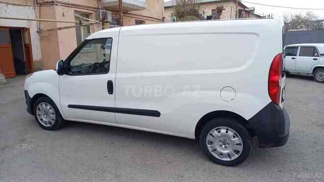 Fiat Doblo 2010, 270,000 km - 1.3 l - Bakı
