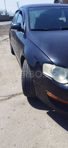 Volkswagen Passat 2006, 221,909 km - 2.0 l - Bakı