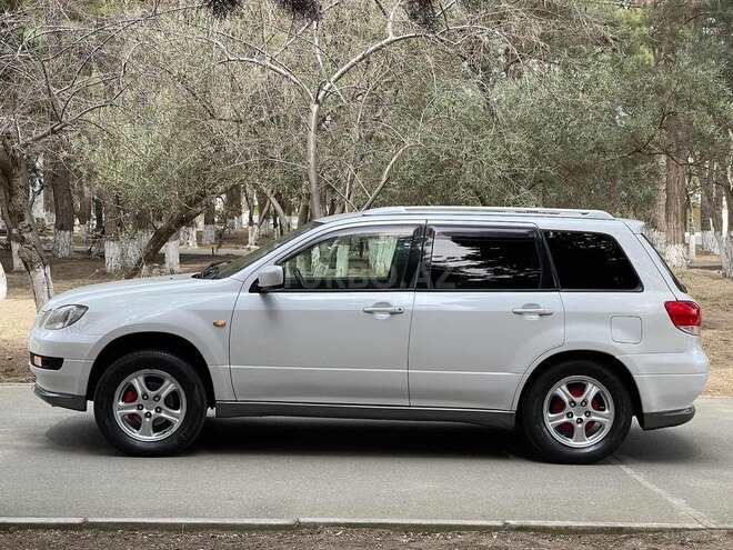 Mitsubishi Airtrek 2004, 234,546 km - 2.0 l - Sumqayıt