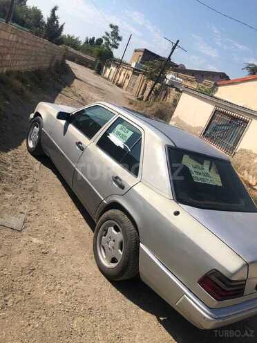 Mercedes E 300 1994, 400,000 km - 3.0 l - Bakı
