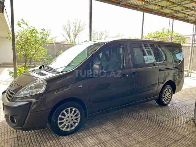 Peugeot  2013, 305,000 km - 2.0 l - Naxçıvan