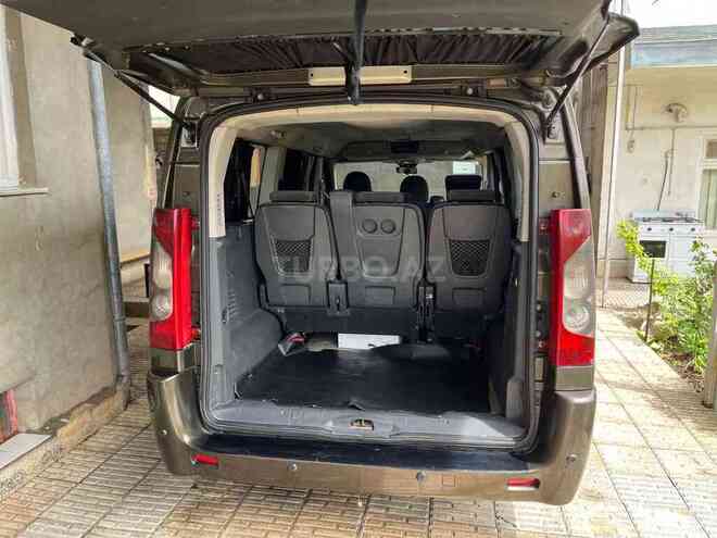 Peugeot  2013, 305,000 km - 2.0 l - Naxçıvan