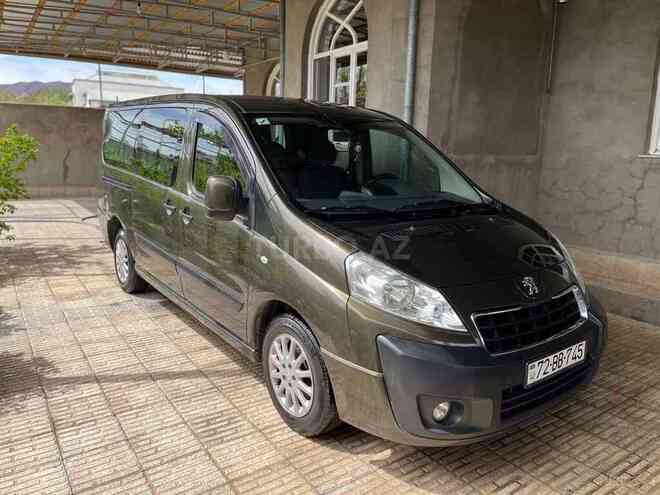Peugeot  2013, 305,000 km - 2.0 l - Naxçıvan
