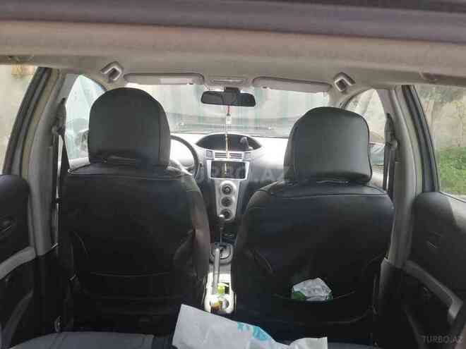 Toyota Yaris 2007, 120,000 km - 1.3 l - Bakı
